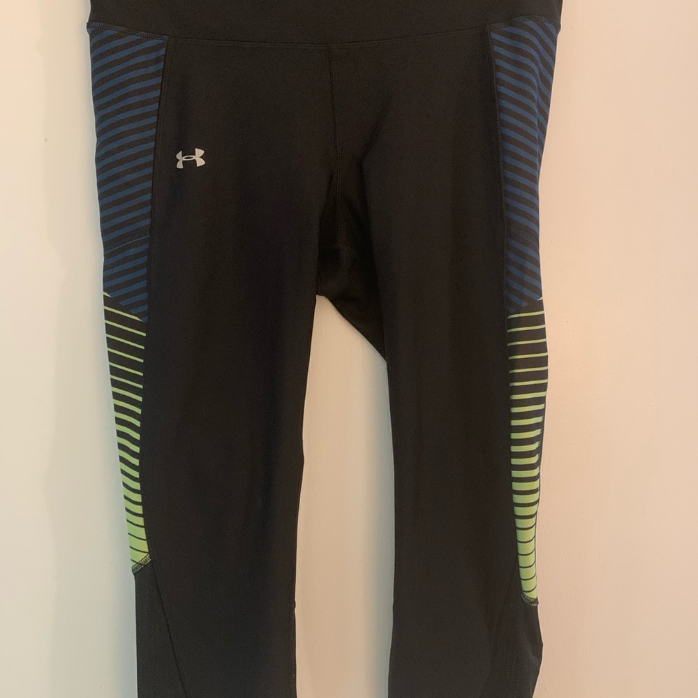 Under Armour Cropped Leggings